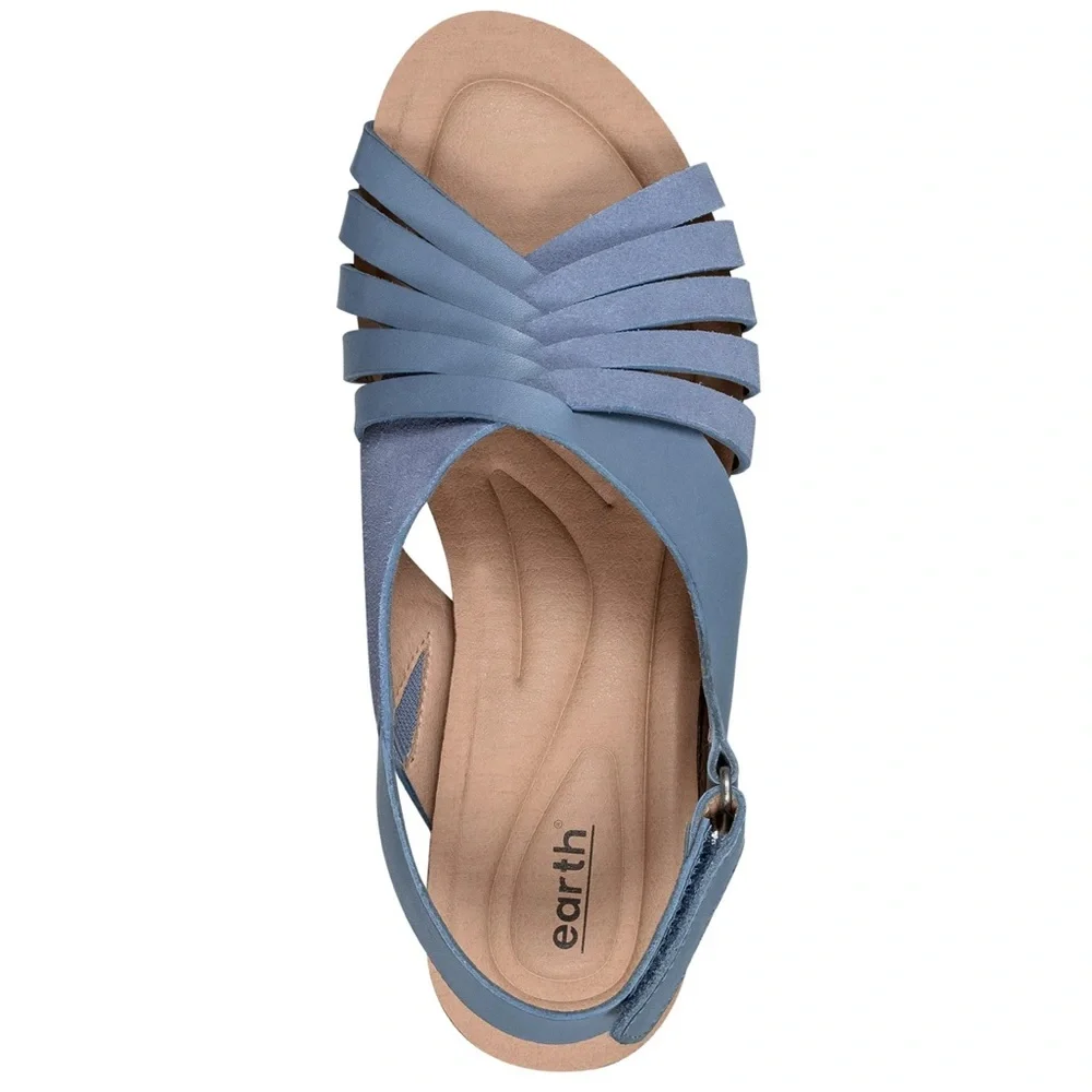 Hartie Round Toe Stacked wedge Heel Dress Sandals blue suede size 8.5 NWOT
